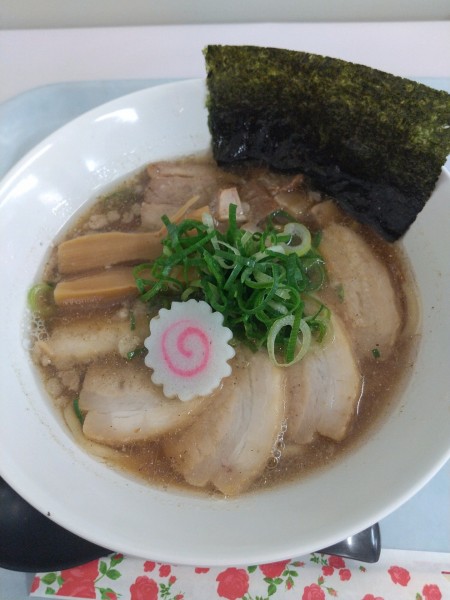 「肉煮干しチャーシューメン(醤油)」@ラーメン ツバメの写真