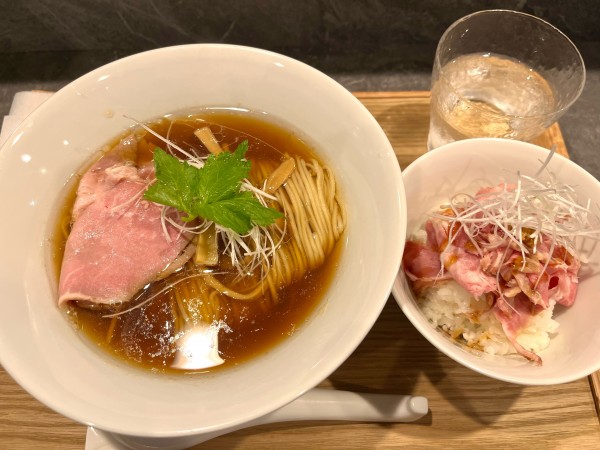 「醤油ラーメン+チャ飯」@RAMEN MATSUIの写真