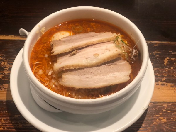 「台湾ラーメン全部1130+大盛り110 辛さ増し」@徳川町 如水 本店の写真