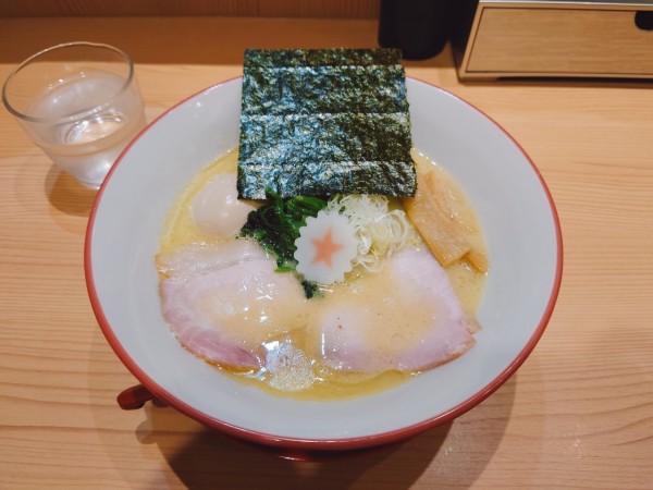 「極鶏白湯そば」@横濱中華そば 上星商店の写真