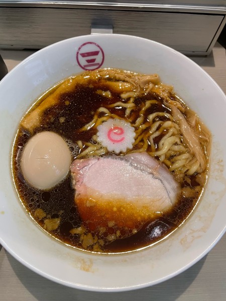 「中華そば」@横浜中華そば 維新商店の写真