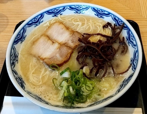 「「由丸」博多らーめん」@由丸 人形町店の写真