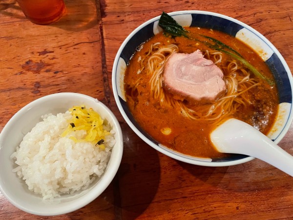 「坦々麺」@支那麺 はしご 銀座本店の写真