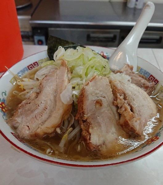 「チャーシュー(3枚)醤油ラーメン」@花ぜん 本店の写真
