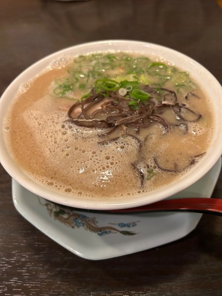 「らーめん」@九州とんこつ のげら～ 桜木町本店の写真