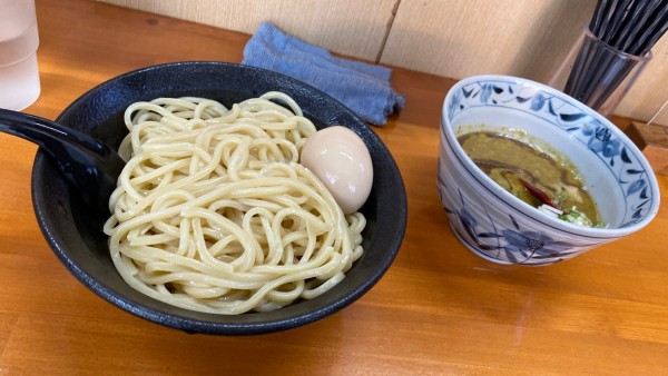 「カレーつけめん（300g）¥950 味玉 ¥100」@自家製麺 福は内の写真