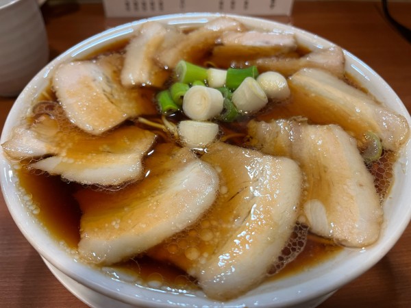 「チャーシュー中華そば」@濃厚中華そば 佐とうの写真