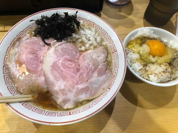 「背脂煮干し中華そば (850円)」@背脂煮干し中華そば 和市 新橋本店の写真