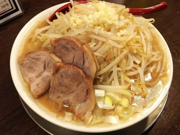 「ラード入り二郎系そば」@立ち呑み居酒屋 金町製麺の写真