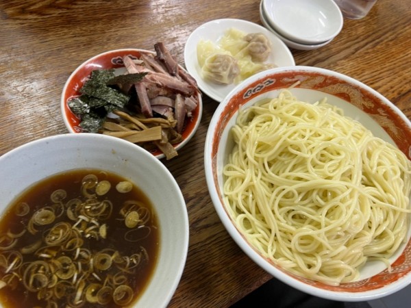 「チャーシューつけそば」@支那ソバ かづ屋の写真