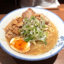 塩ラーメン(650円)