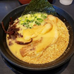 とんこつらぁめん楽 台新店の画像