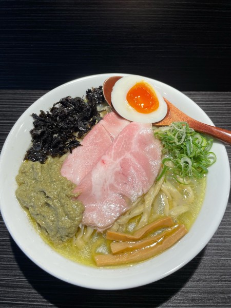 「特製牡蠣塩」@中華蕎麦 無冠の写真