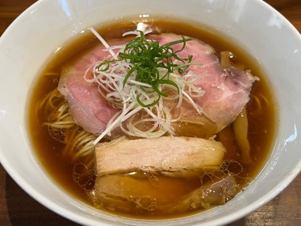 「醤油そば」@中華そば 卯月屋の写真