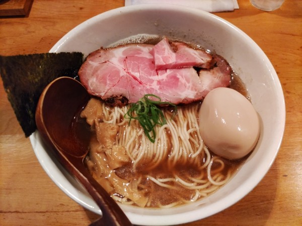 「味玉中華そば·大盛り」@中華蕎麦 蘭鋳の写真