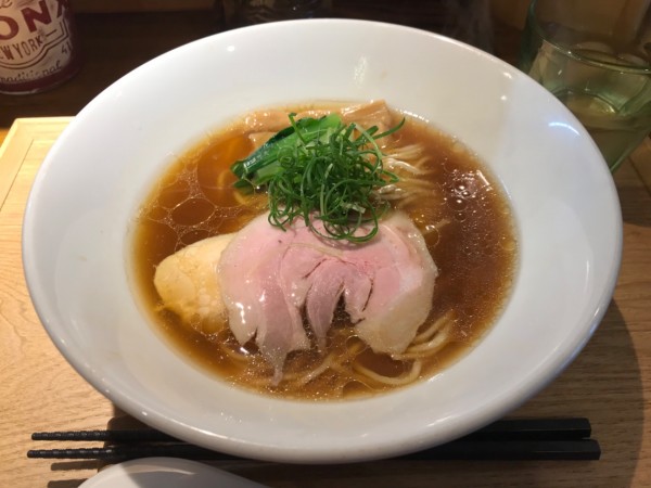 「しょうゆらぁめん 950円」@たかのちゅめの写真