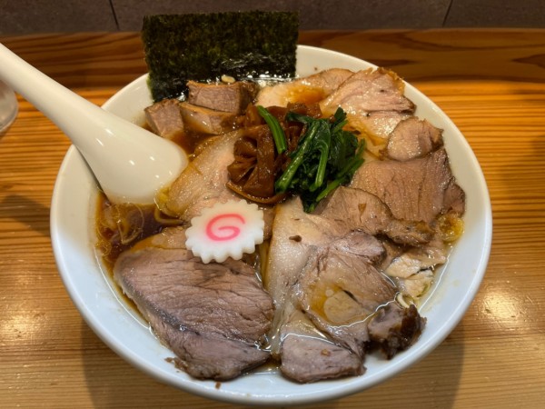 「醤油チャーシューメン」@オランダ軒の写真