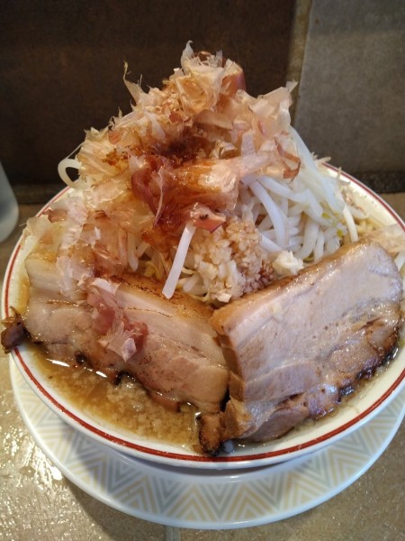 「マンモスラーメン大盛　もやし」@泪橋 溝の口店の写真