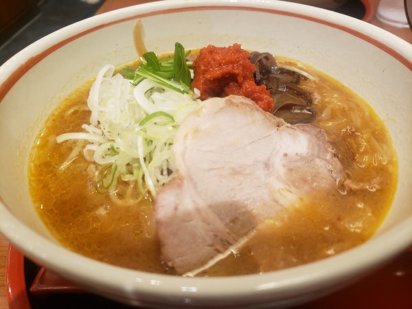 「辛味噌らあめん」@富良野 とみ川 東京ラーメンストリート店の写真