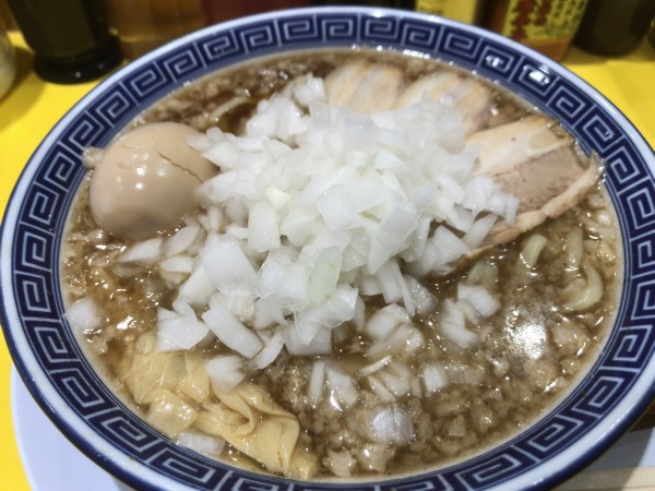 「背脂中華味玉」@新潟発祥 なおじ 足立六町店の写真