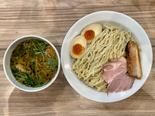 「サッポロラガービール赤星 → 特製塩つけ麺」@くじら食堂 nonowa東小金井店の写真