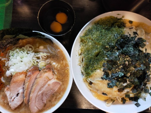 「【限定】つけわさ大1350円(1kg)+とろろ生卵220円」@豚星。の写真