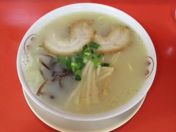 「ラーメン（600円）」@東角の写真