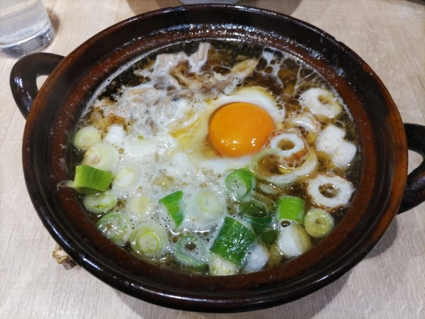 「鍋焼きらーめん（白飯付）」@手打 親鶏中華そば 綾川の写真