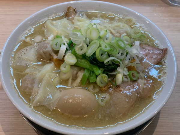 「塩ワンタンメン＋味付玉子」@桜上水 船越の写真