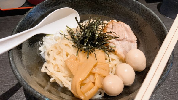 「油そば塩ニボ」@油そば 一二三の写真