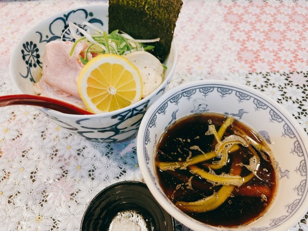 「ホタルイカ煮干つけ麺BABY」@ベイビーマルソン さくら麺菓の写真