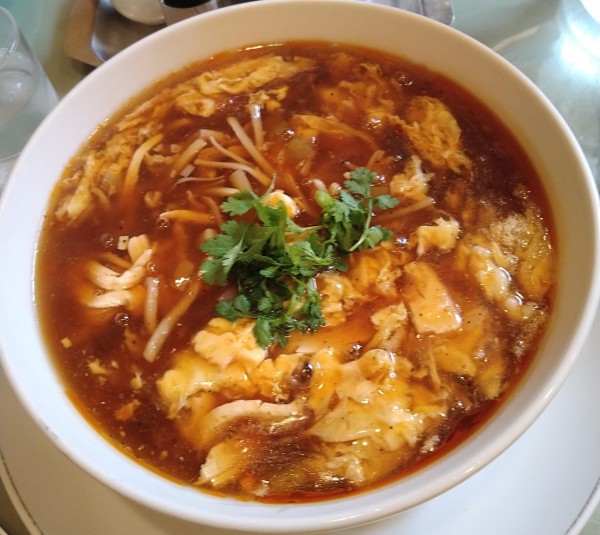 「スーラータンメン 950円(大盛り)150円」@中国海鮮料理 住吉飯店の写真