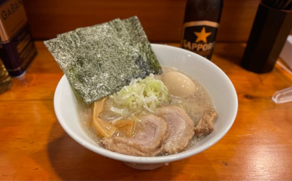 「特製ラーメン¥950、塩変更¥50」@拉麺 あさがおの写真