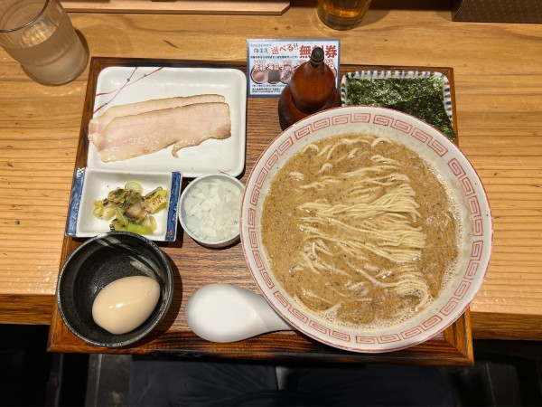 「炭火焼濃厚中華そば　【 鯖 さば 】 950円」@炭火焼濃厚中華そば 海富道の写真