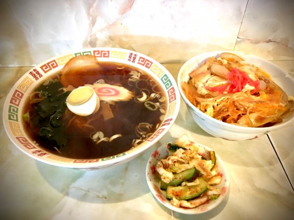 「ラーメン･玉子丼(350￥･ 500￥)」@指田食堂の写真