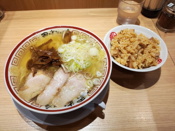 「中華そば　特製肉めし」@田中そば店 九段下店の写真