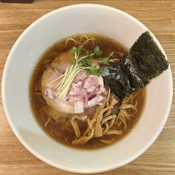 「醤油ラーメン」@らーめん処 くろ助の写真