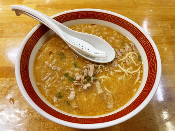 「辛口肉味噌ラーメン700円」@大功の写真