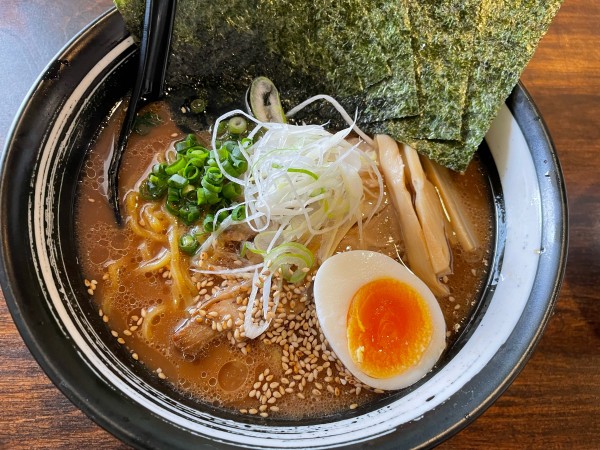 「特製醤油ラーメン」@麺や 鶏恵 ときわ店の写真