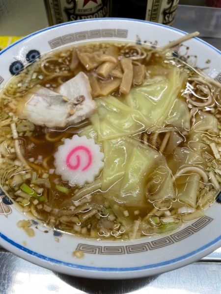 「ワンタンメン」@中華そば みたかの写真