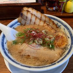 新・みそⅡ  +  厚切りチャーシュー2枚トッピング