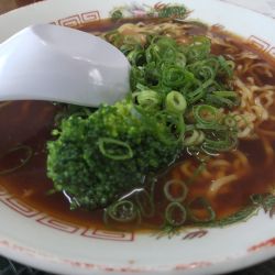 醤油ラーメン450円