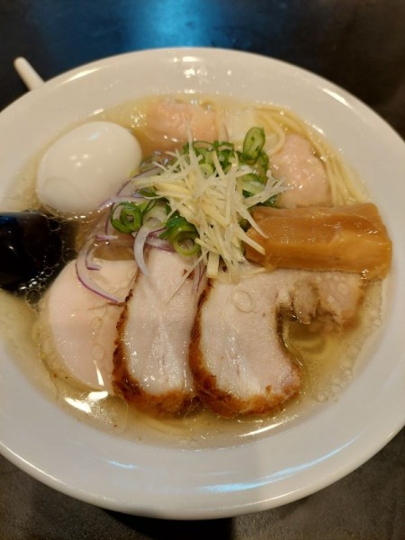 「特製塩らぁめん＋ライス1300円」@らぁめん 生姜は文化。 中野店の写真