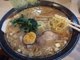 「大盛ラーメン(850)」@六弦の写真
