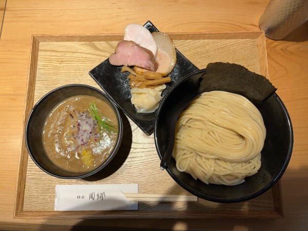 「つけ麺 + 中盛」@麺屋 周郷 新橋店の写真