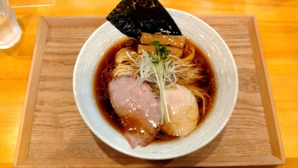 「鶏醤油らぁ麺_800円」@MENYA NAKAGAWAの写真