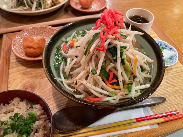 「肉野菜そば　880」@島ごはんの写真