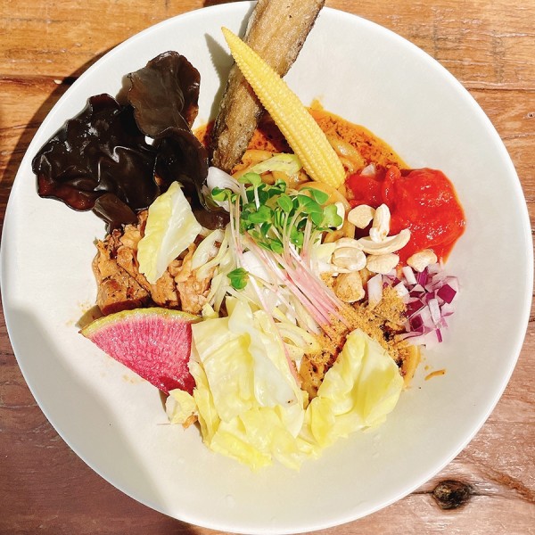 「スパイスまぜそば」@スパイスラーメン 点と線. 下北沢店の写真