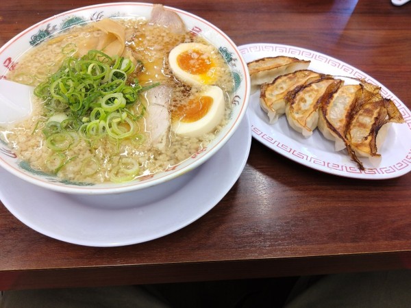 「味玉ラーメン」@ラーメン魁力屋 市ヶ尾店の写真