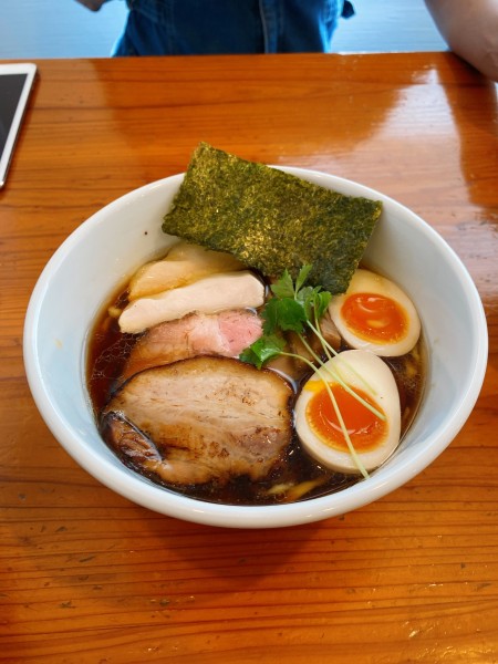 「特製鶏醤油らぁ麺」@らぁ麺 やな木の写真